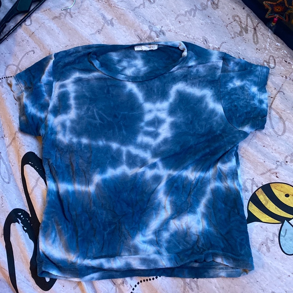 Blue and white tie-dye crop top